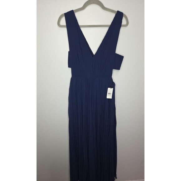 NWT Fame and Partners Maxi Dress Navy Blue V-Neck Side Cutout Size 8 Formal Gown - Picture 3 of 8